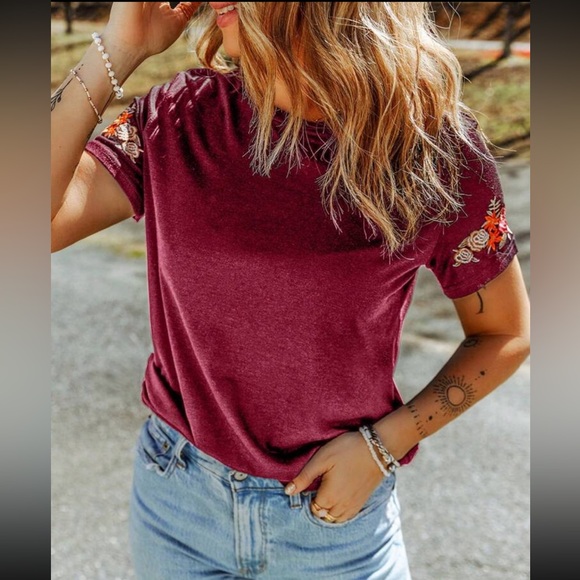 Boho floral embroidered short sleeve blouse - Picture 7 of 15